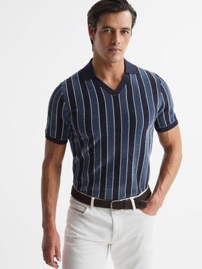 Short Sleeve Open Collar Chenille Polo Shirt in Black/Blue