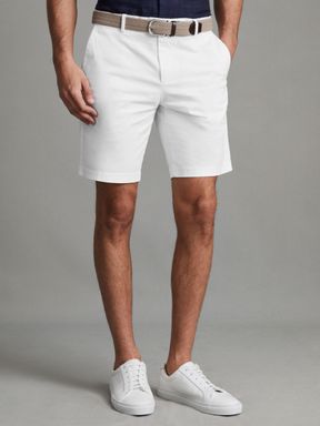 Modern Fit Chino Shorts in White