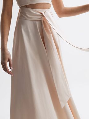 Nude Reiss Rebecca Fitted High Rise Midi Skirt