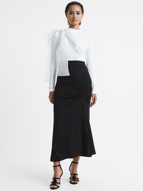 Black Reiss Eleanor High Rise Ruched Fitted Midi Skirt