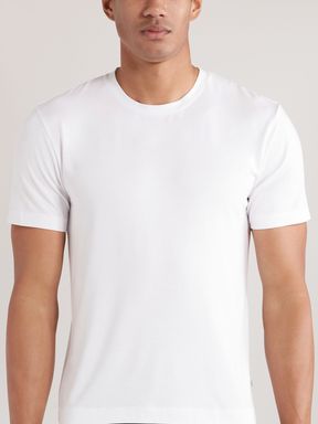 White Reiss Che CHÉ Studios Crew Neck T-Shirt with TENCEL™ Fibers