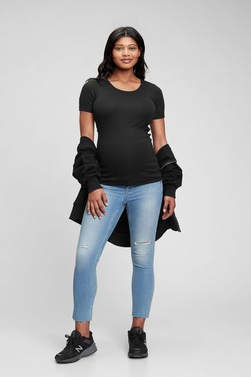 Black Maternity Modern Short Sleeve Scoop Neck T-Shirt