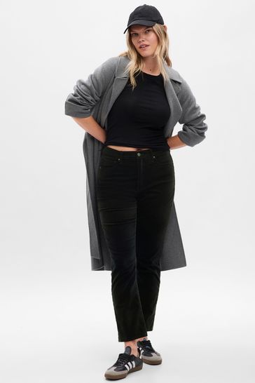 Women's plus size gap clothing store