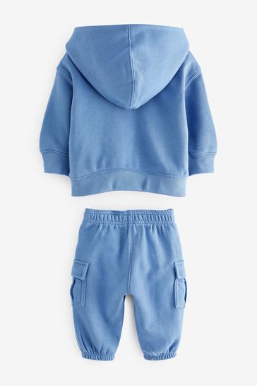 Gap 2024 hoodie outfit