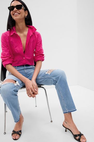Gap sales pink shirt