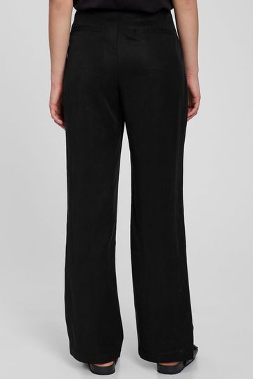Gap deals suit pants