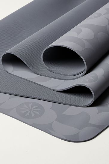 Athleta yoga mat store
