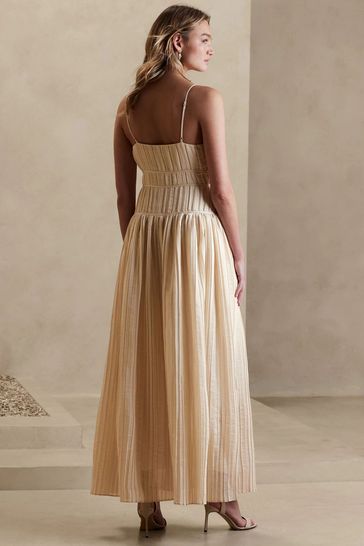 Banana republic pleated maxi skirt hotsell
