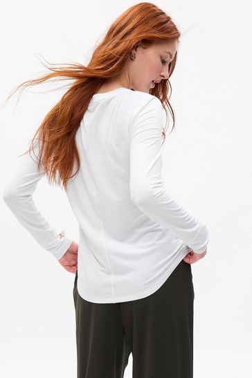 gap breathe t shirt