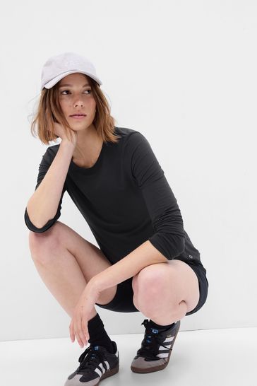 gap breathe t shirt