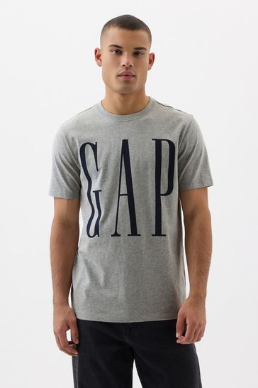 gap grey t shirt
