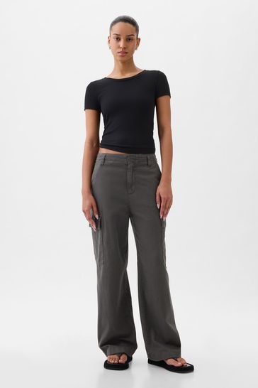 Gap sales grey trousers
