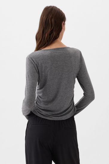 gap breathe t shirt