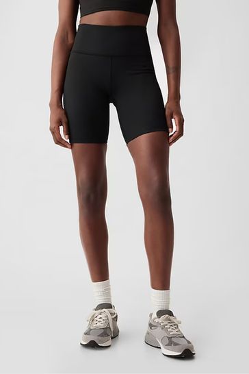 Gap bike shorts top