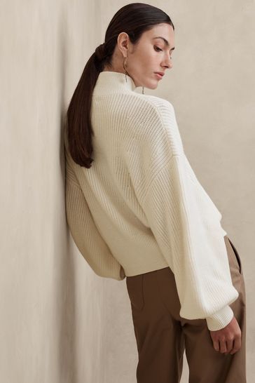 Banana republic cream sweater outlet