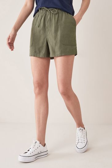 High rise pull on outlet shorts