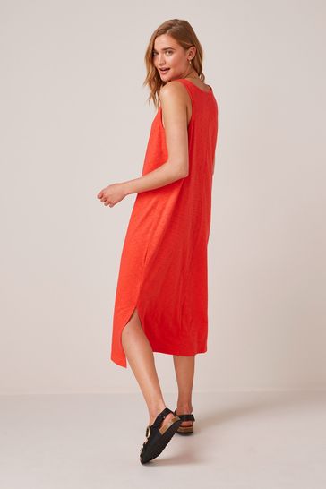 Red sleeveless midi dress hotsell