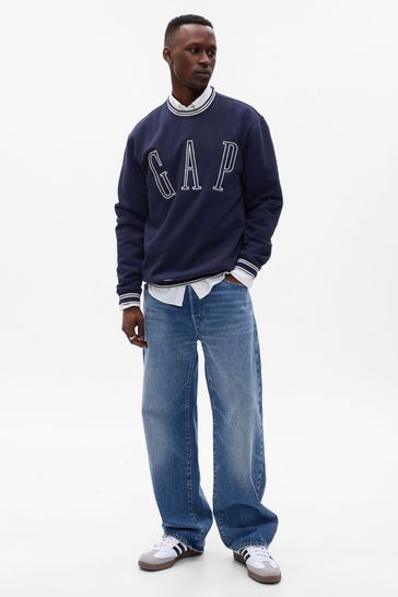 gap embroidered sweatshirt