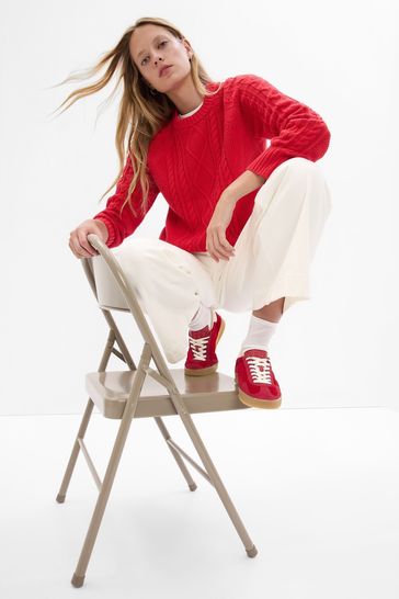 Red 2025 sweater gap