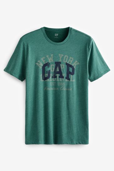 Weekend t shirt gap deals