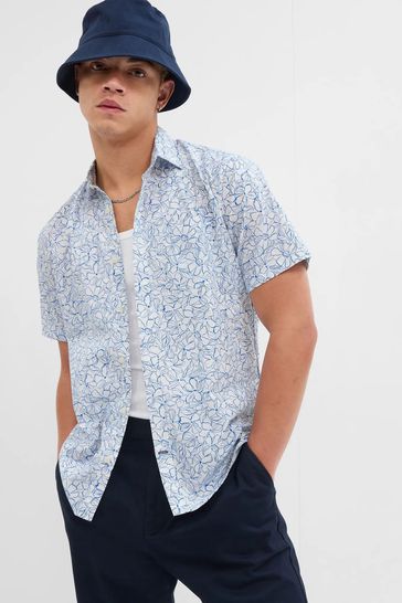 Slim short sleeve button outlet up