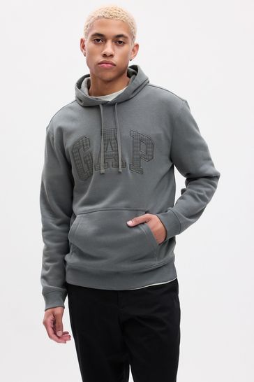 Arch logo discount fleece hoodie