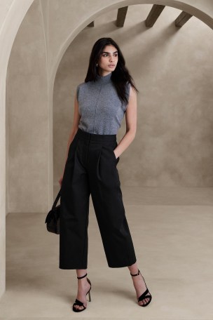 Buy Banana Republic The Barrel Leg Chinos from the Gap online shop