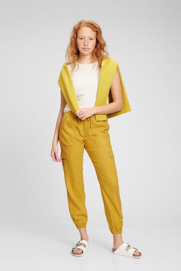 Gap girlfriend utility joggers discount