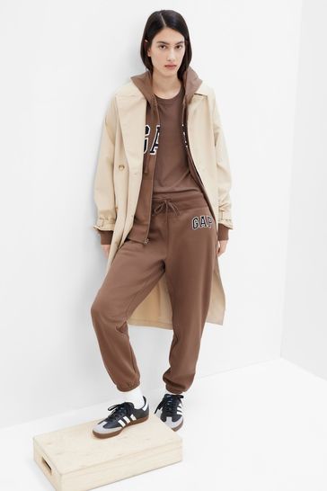 Gap fleece joggers sales