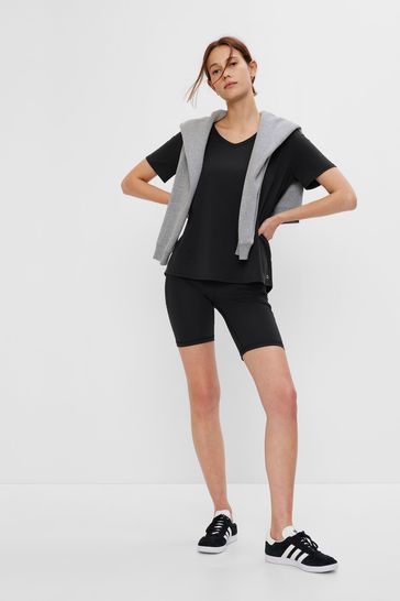 gap breathe t shirt
