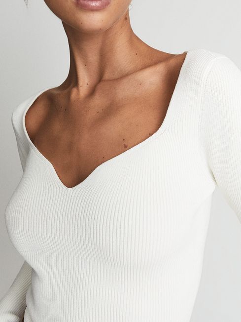 Sweetheart neckline hotsell jumper