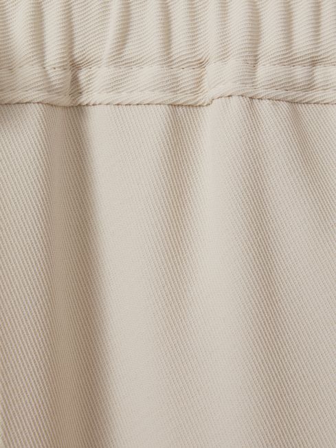 Reiss Cream Hailey Petite Tapered Pull On Trousers