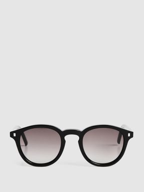 Monokel Eyewear Round Sunglasses in Black