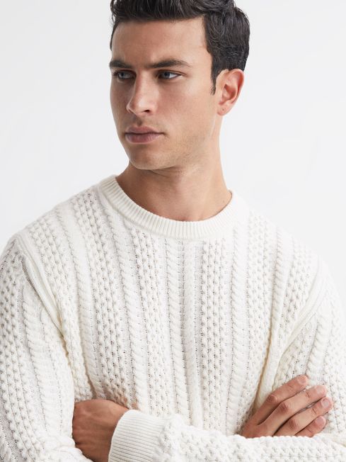 Slim Fit Wool-Cotton Cable Knit Jumper in Ecru - REISS