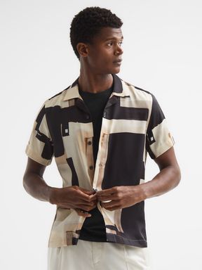 Reiss Deekay Cuban Collar Abstract Print Shirt