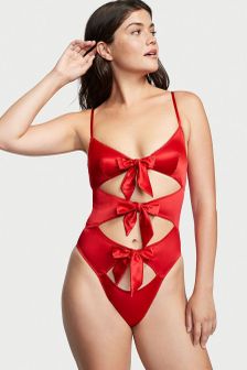 Victoria's Secret Tied With A Bow Teddy