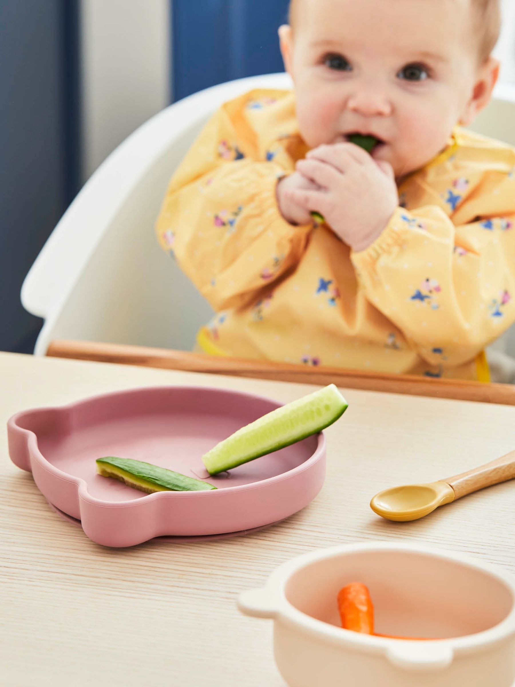 Buy Pink My First Silicone Mealtime Bear Set from the JoJo Maman Bébé ...