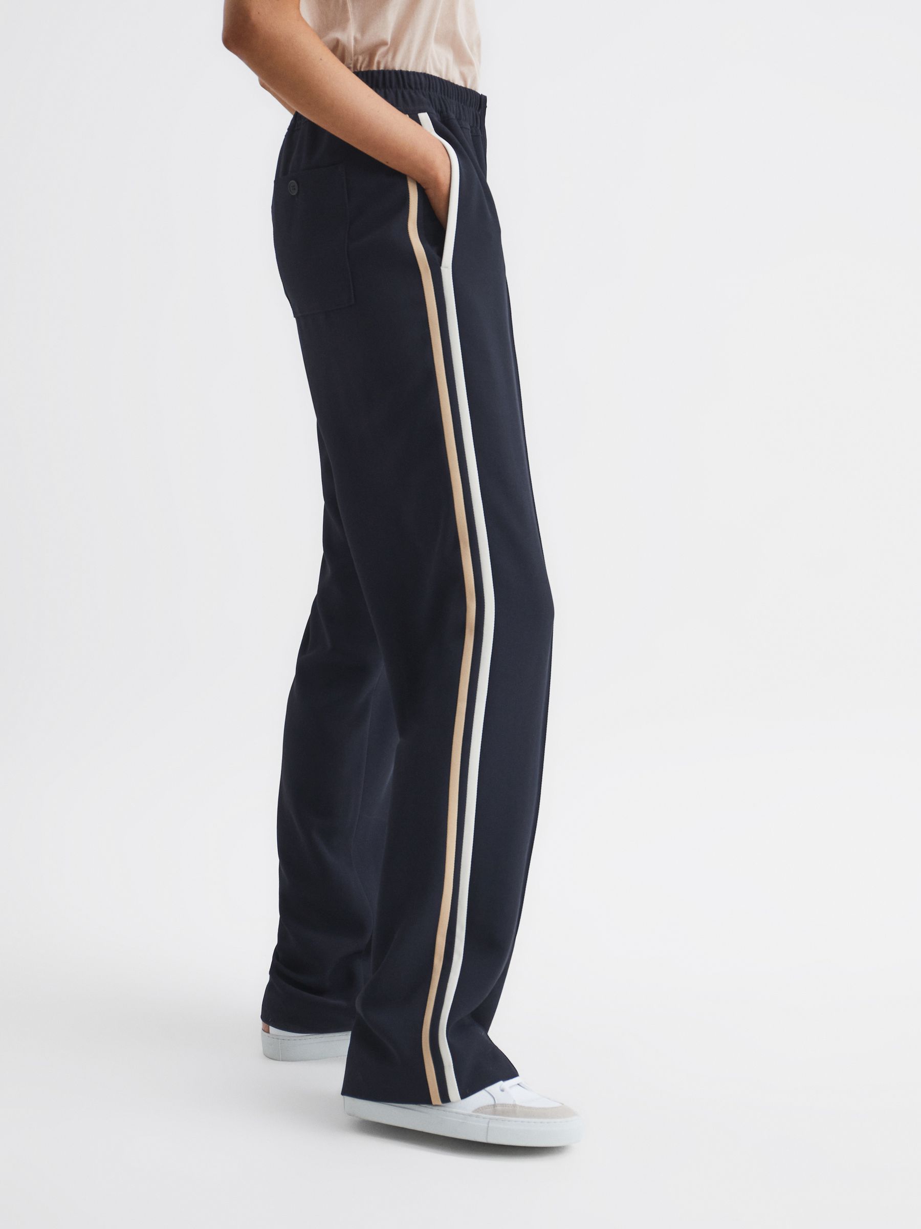 Wide Leg Pull On Trousers in Navy - REISS