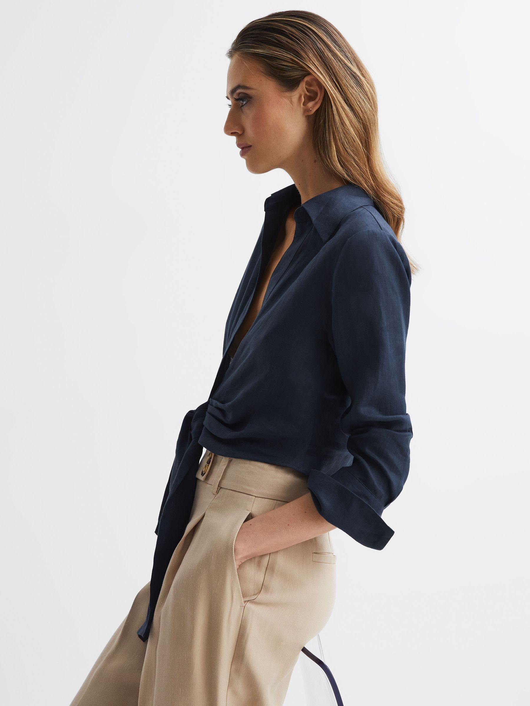 Linen Cropped Tie Front Blouse in Navy - REISS