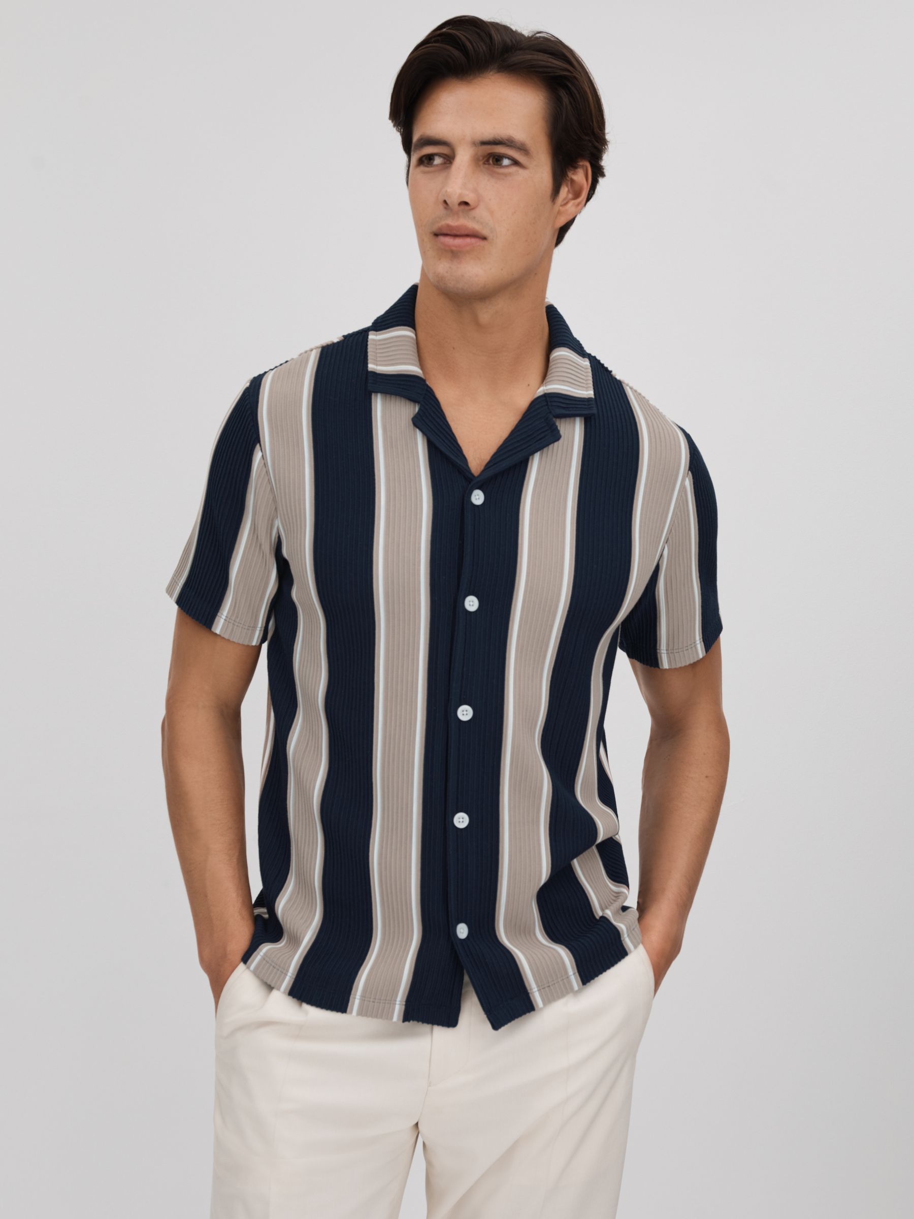 Reiss Alton Slim Fit Ribbed Cuban Collar Shirt - REISS