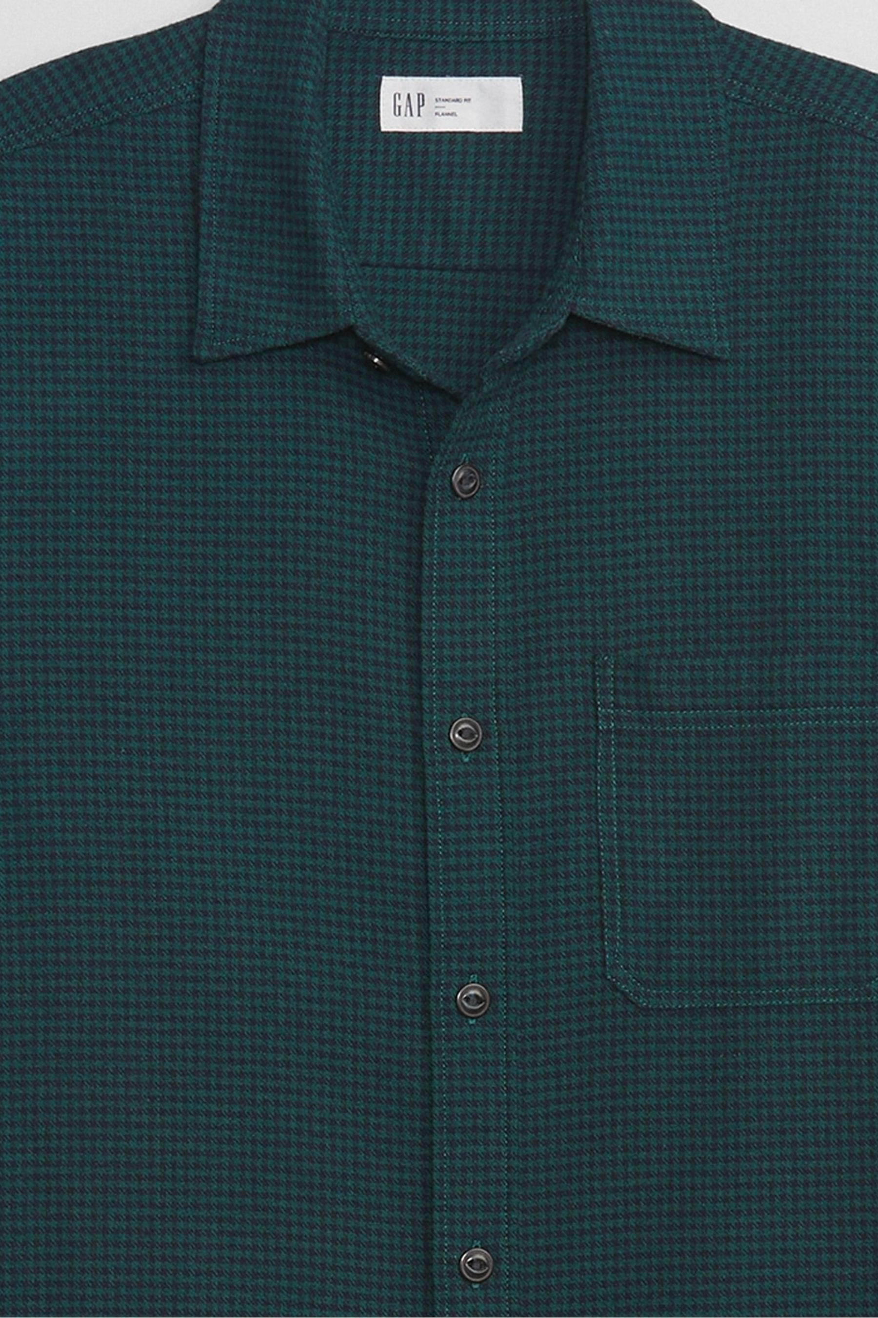 Buy Green Long Sleeve Shirt in Standard Fit from the Gap online shop