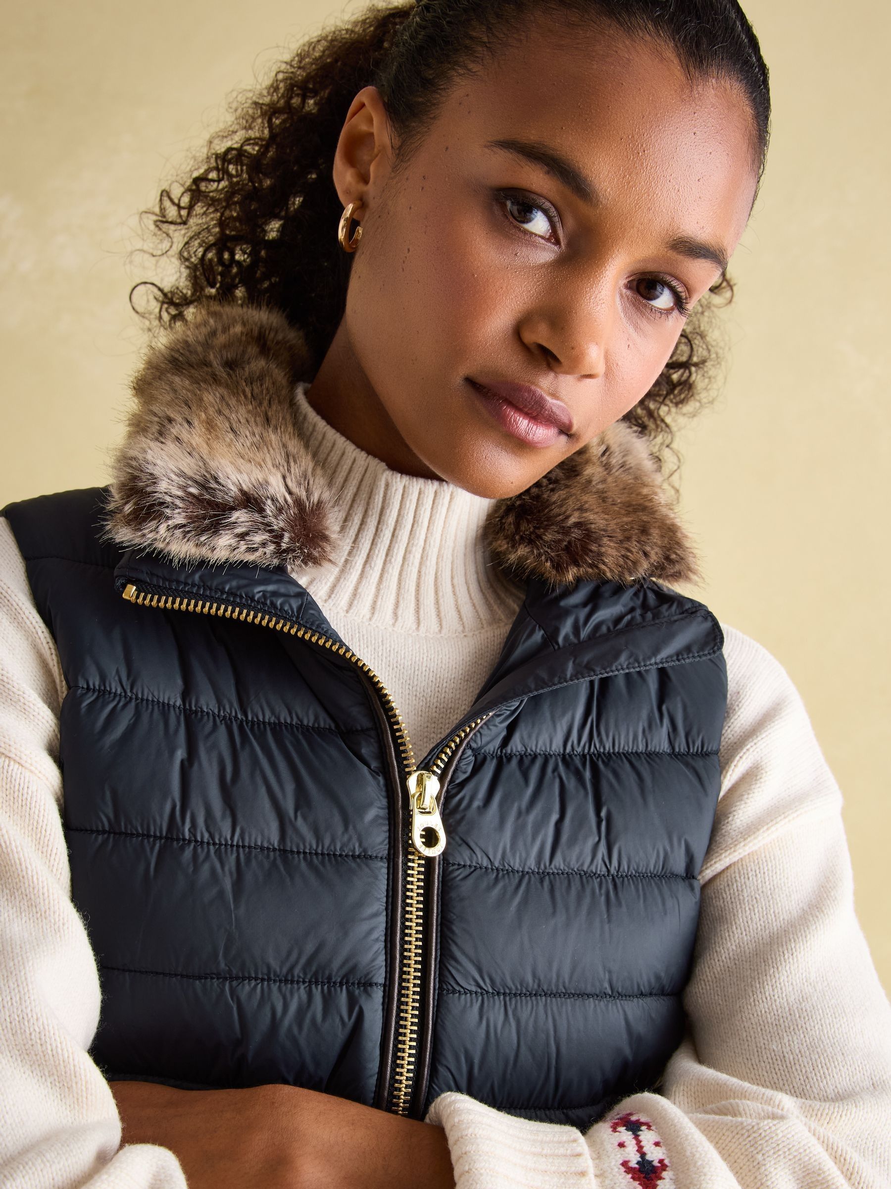 Buy Joules Beckley Navy Padded Showerproof Gilet With Detachable Faux Fur Collar from the Joules online shop