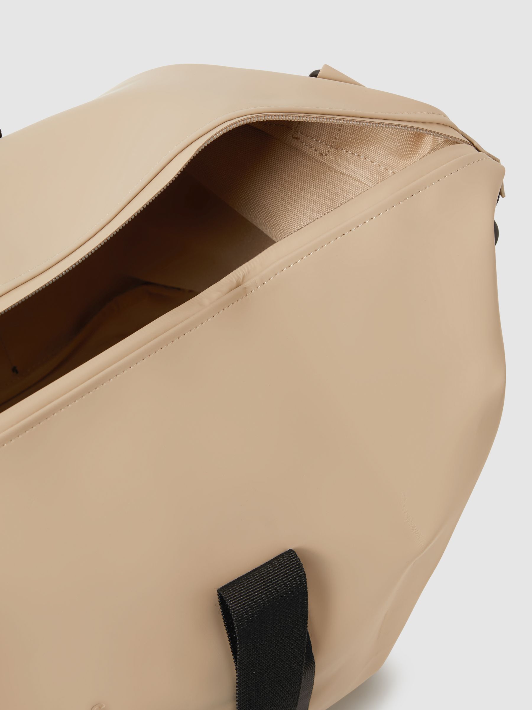 Rains weekend duffel top