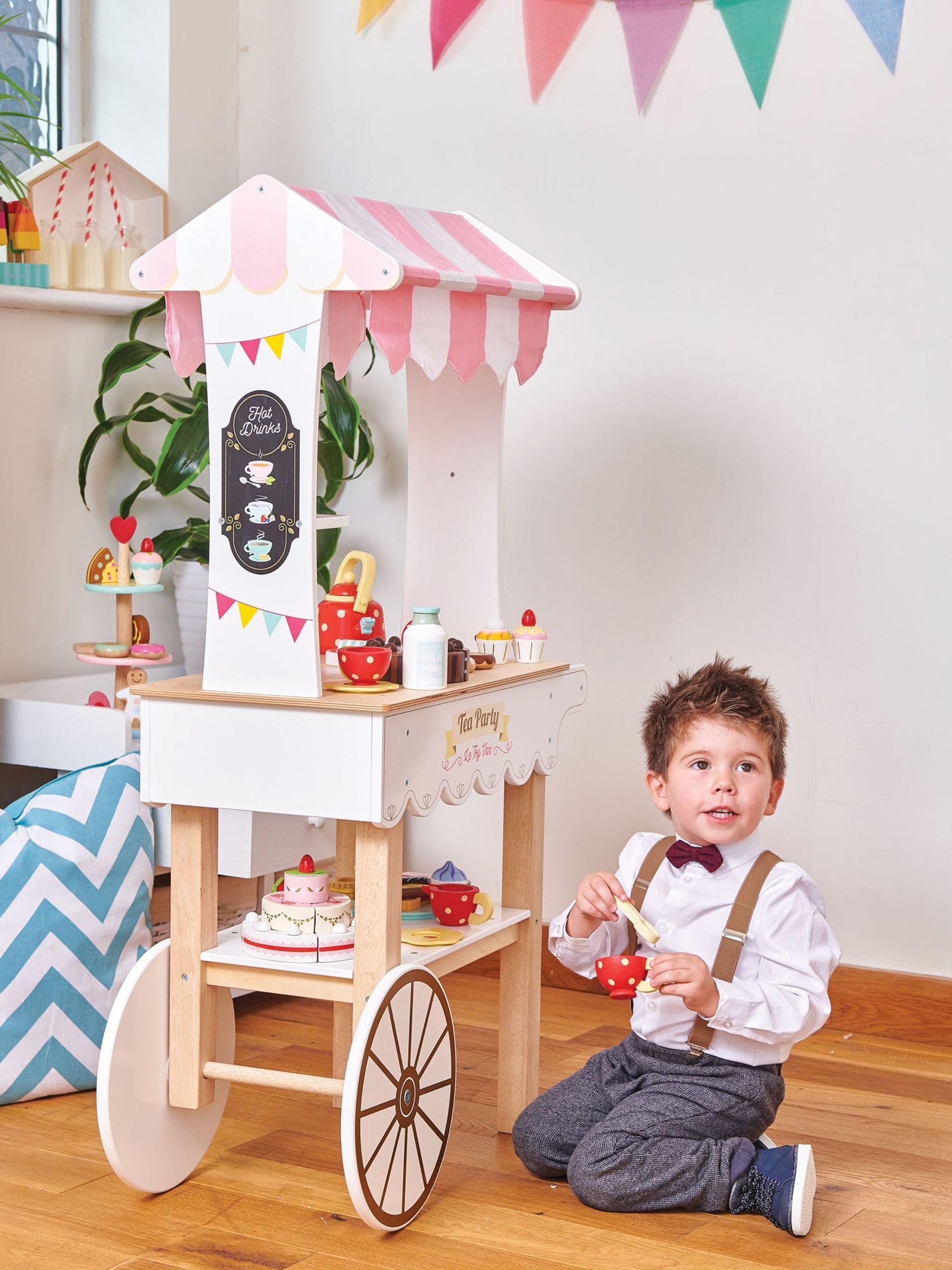 Wooden tea trolley toy outlet