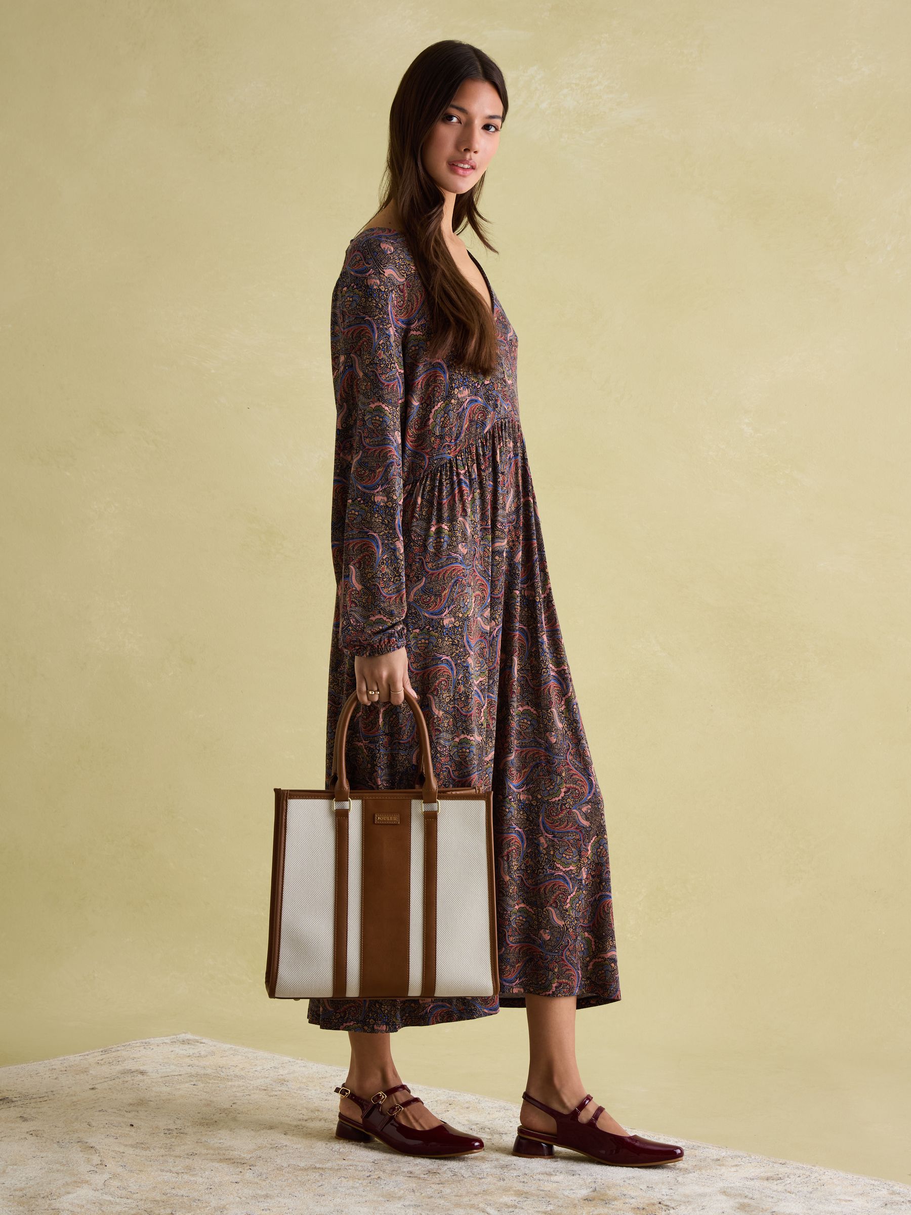 Buy Joules Rushbury Tan Ecru Tote Bag from the Joules online shop