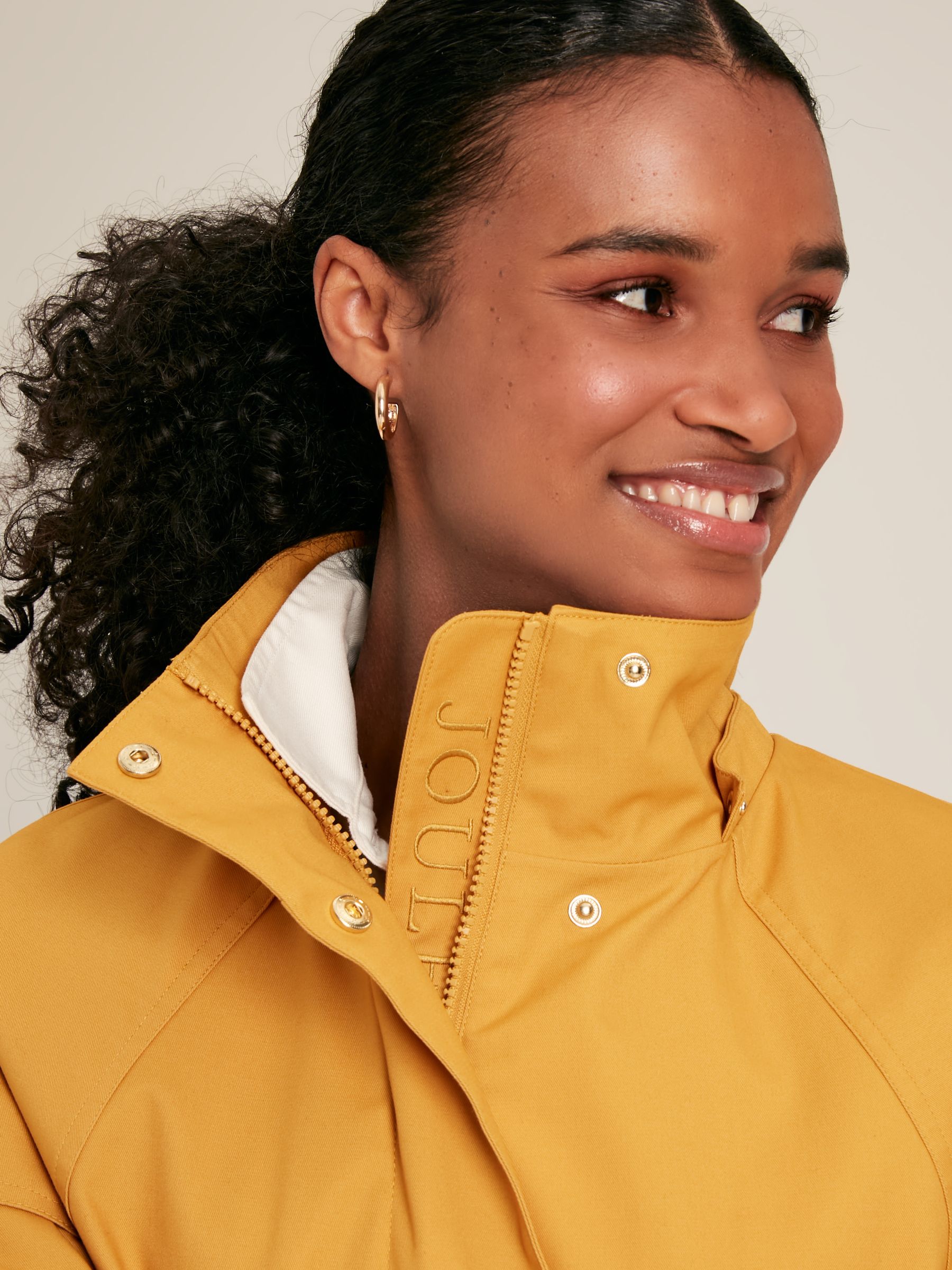 Yellow jacket raincoat cheap