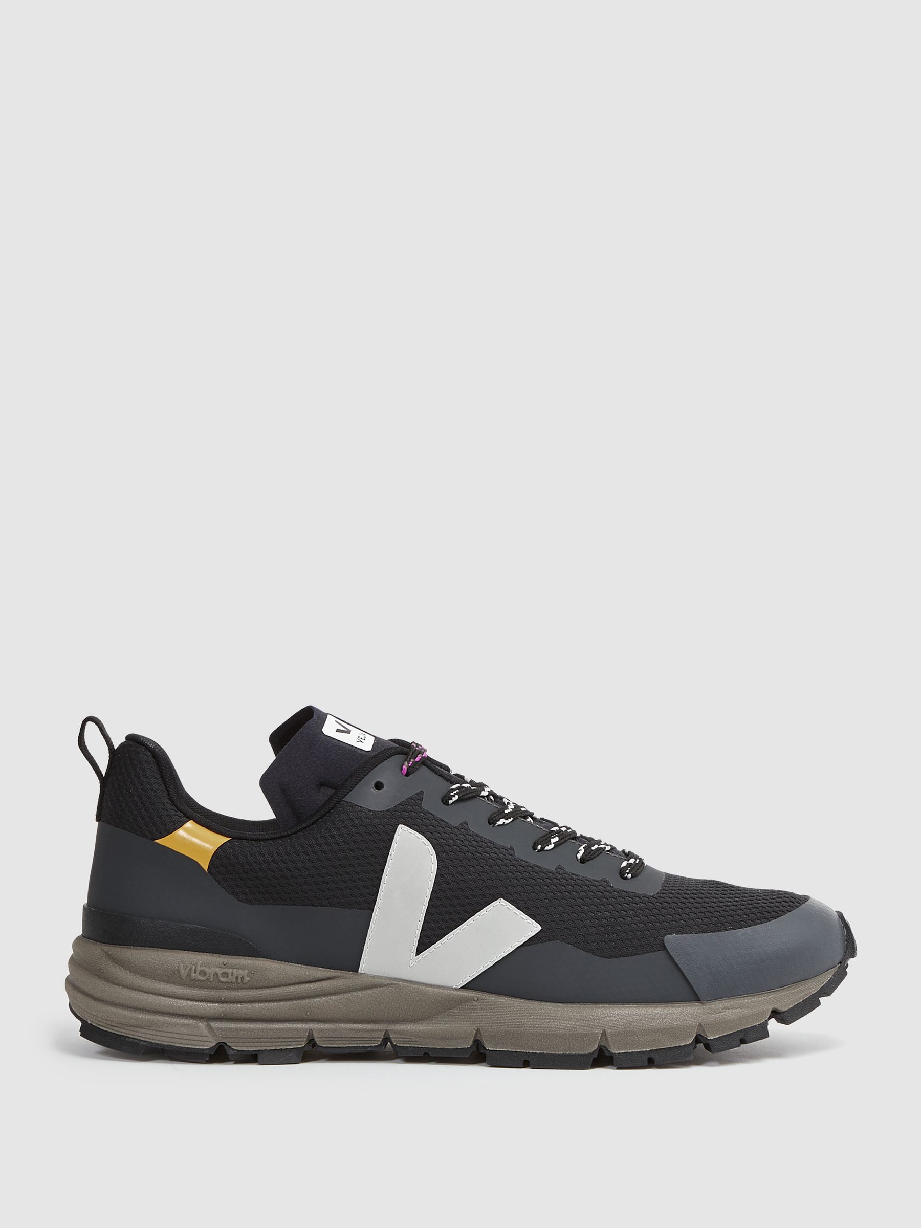 Veja black trainers 2025
