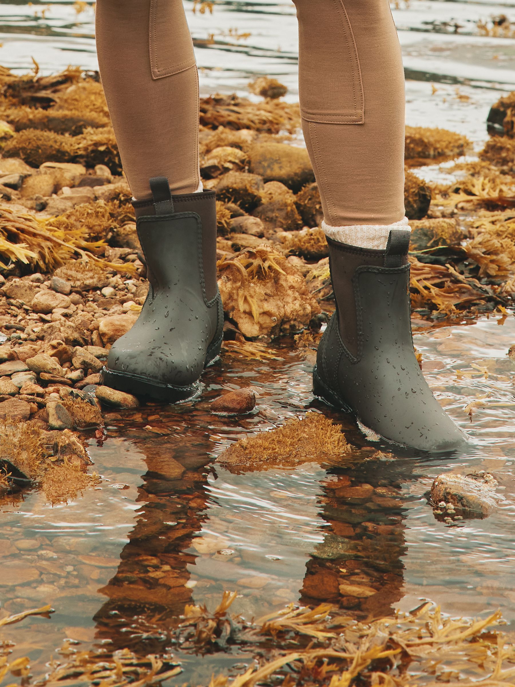 Joules neoprene wellies store