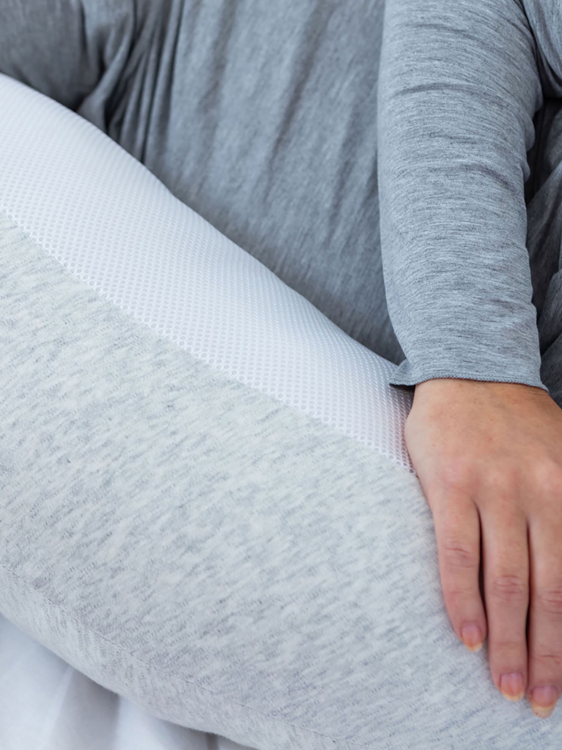 Pregnancy pillow jojo maman bebe clearance