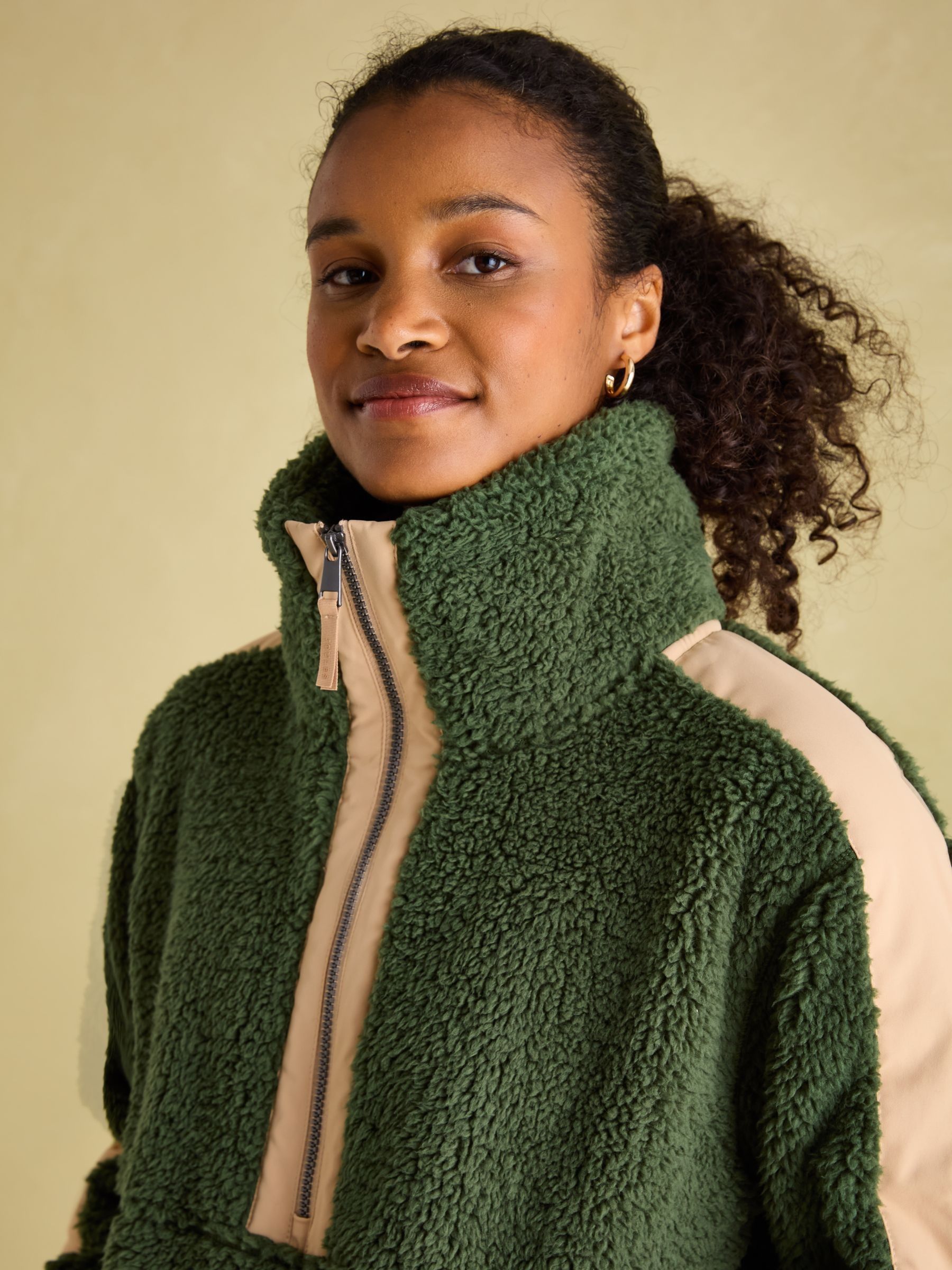 Green quarter zip fleece deals